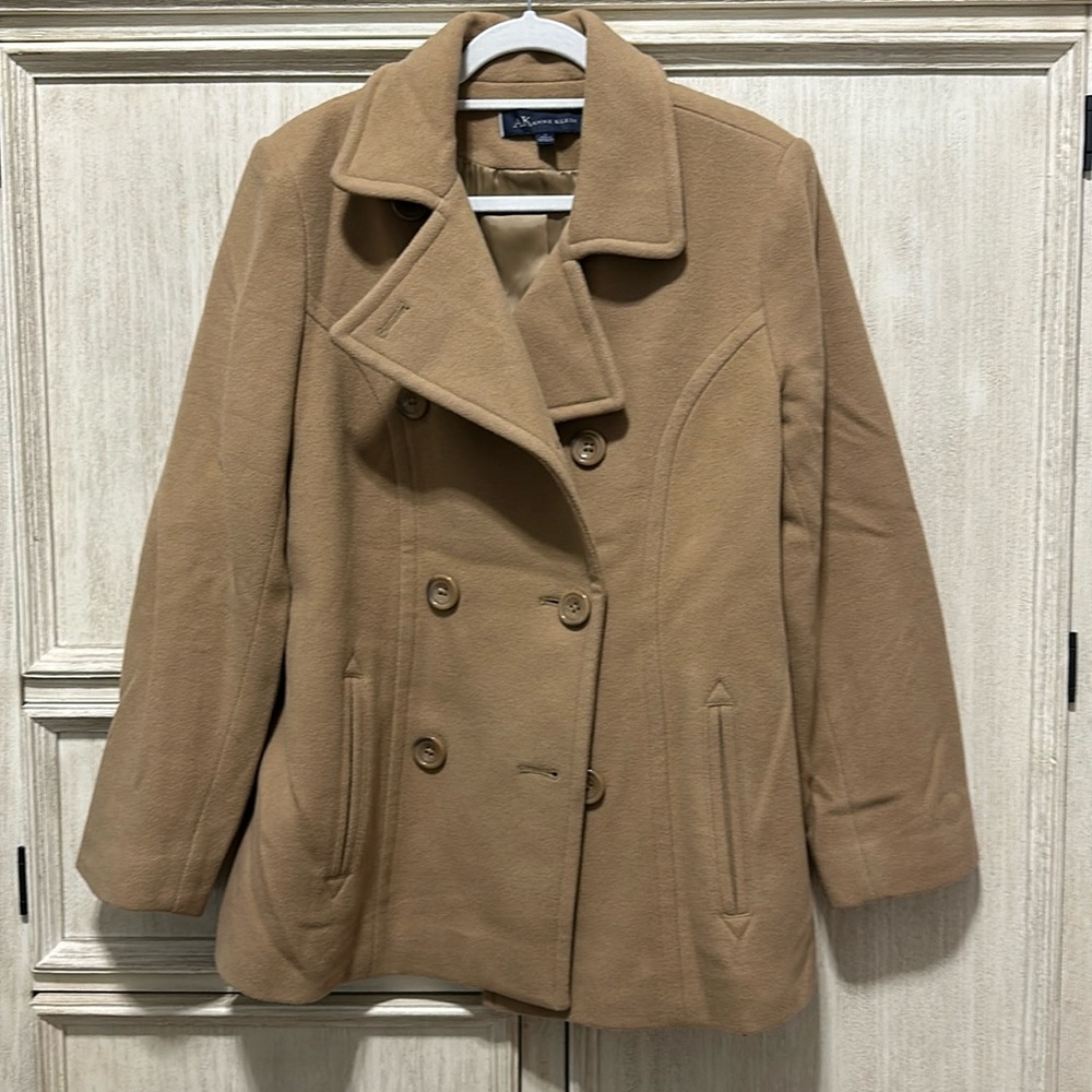 VGUC Anne Klein Camel Peacoat Size L